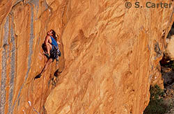 David Jones, Feather Boa (28), Taipan Wall, The Grampians, Victoria, Australia. Photos By: Simon Carter.